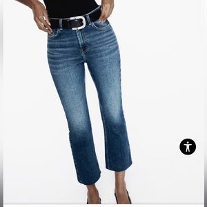 Zara NWOT High Waisted Cropped Mini Flare Jeans Z1975 Women’s Size 26 US 2